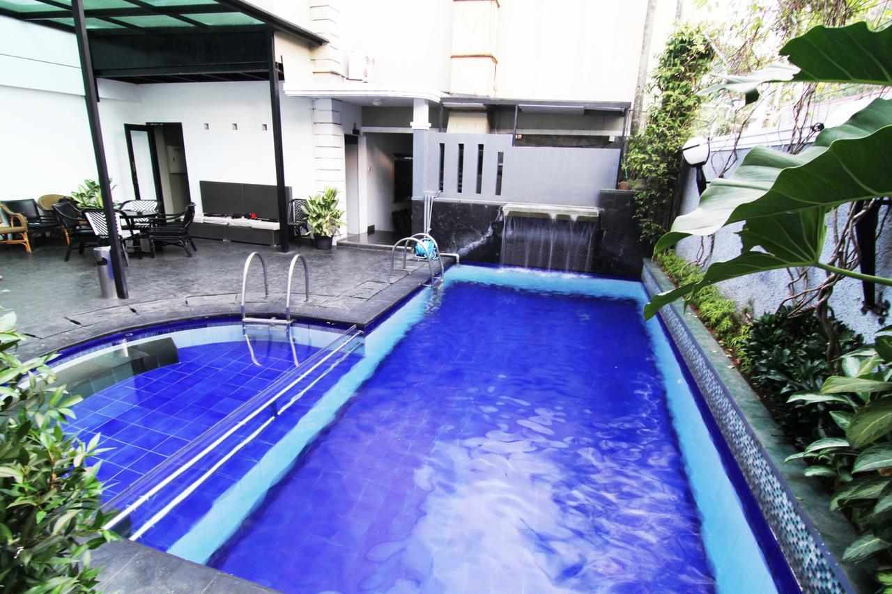 Geulis Boutique Hotel Bandung Kültér fotó